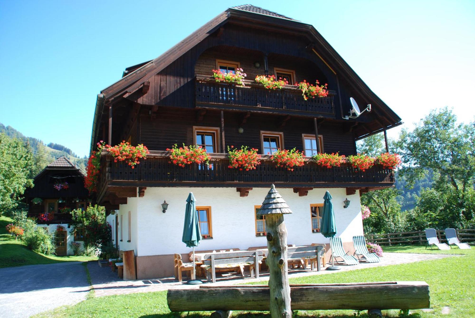 Lahnerhof Apartment Arriach